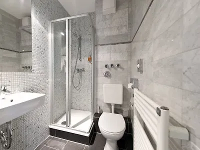 Alfa Hotel Berlin 3*,